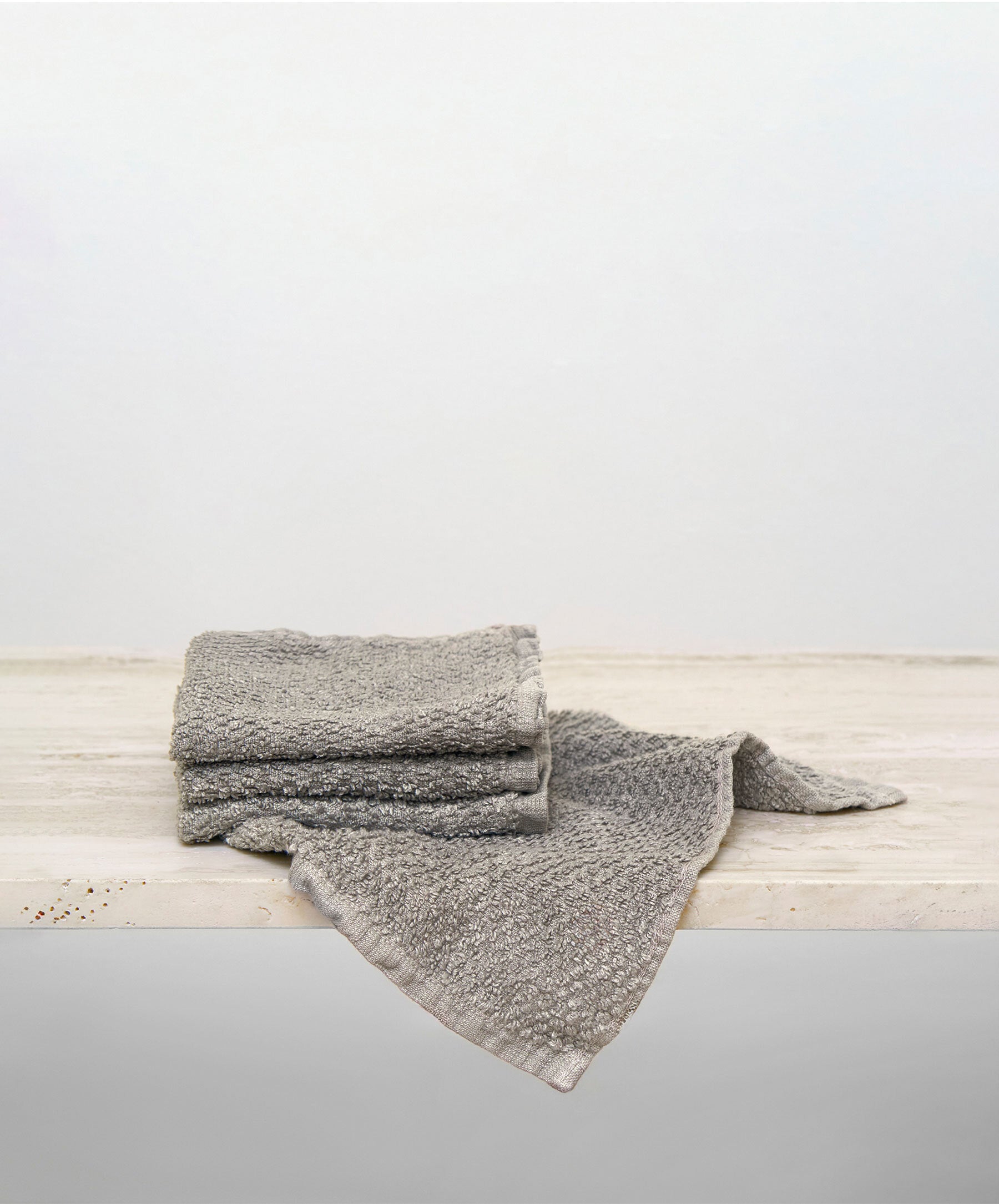 Pebble Linen Washcloth Set for Daily Bathing