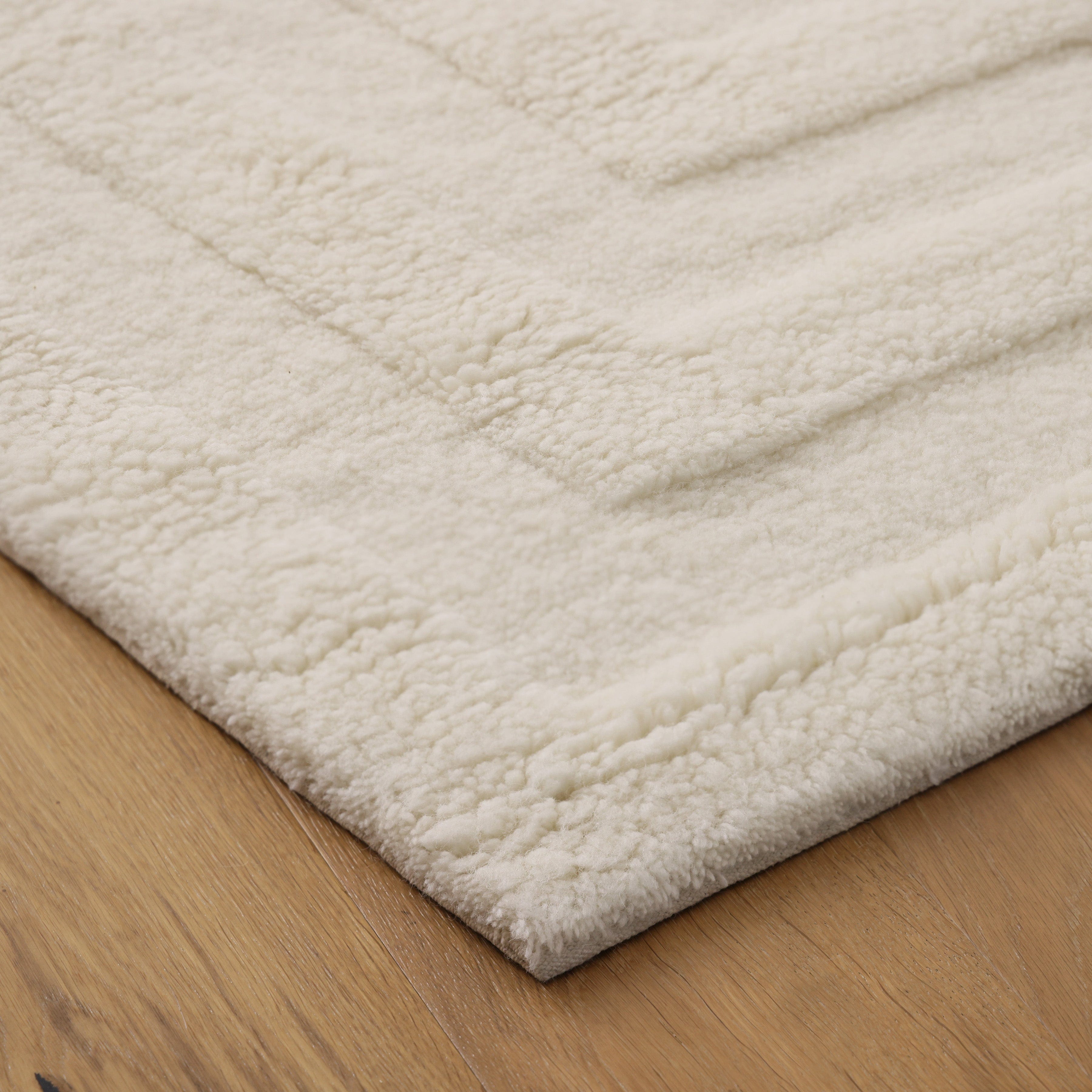 Geometric Woven Area Rug in Ecru - Image 5