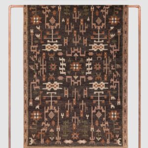 Classic Hand-Knotted Area Rug in Charcoal