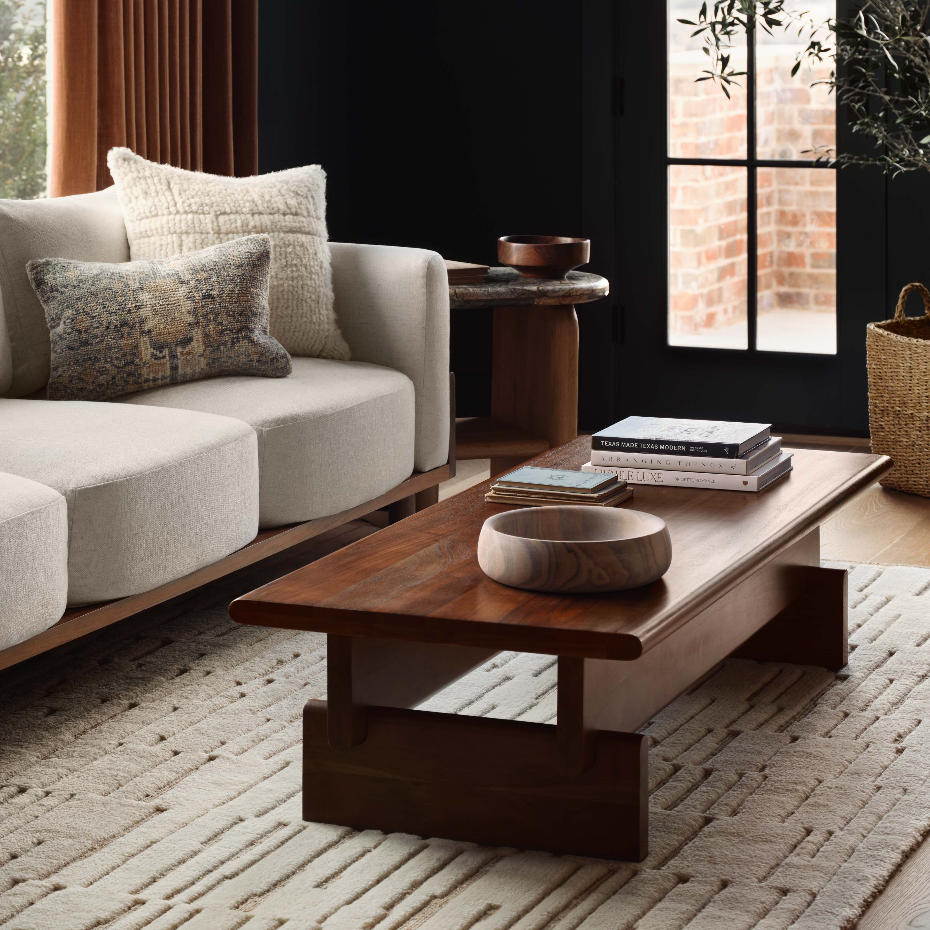 Decorative Hand-Knotted Area Rug in Natural - Image 4