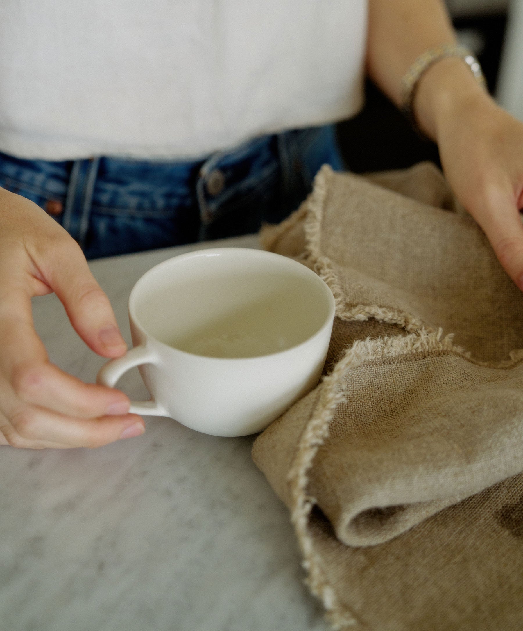 Frayed Edge Linen Absorbent Kitchen Towel in Natural - Image 3