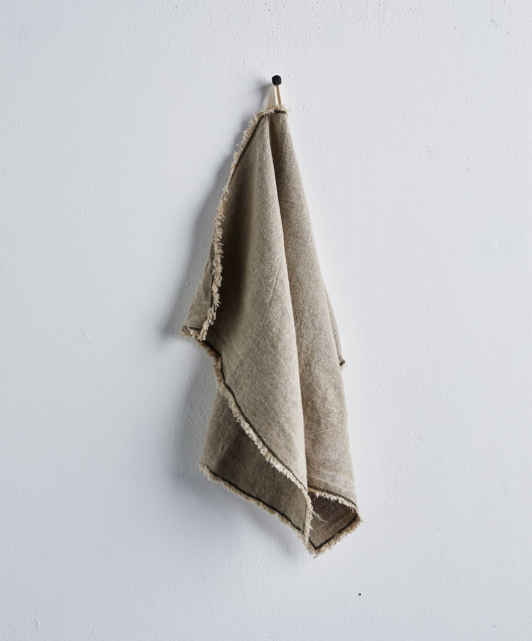 Frayed Edge Linen Absorbent Kitchen Towel in Pine