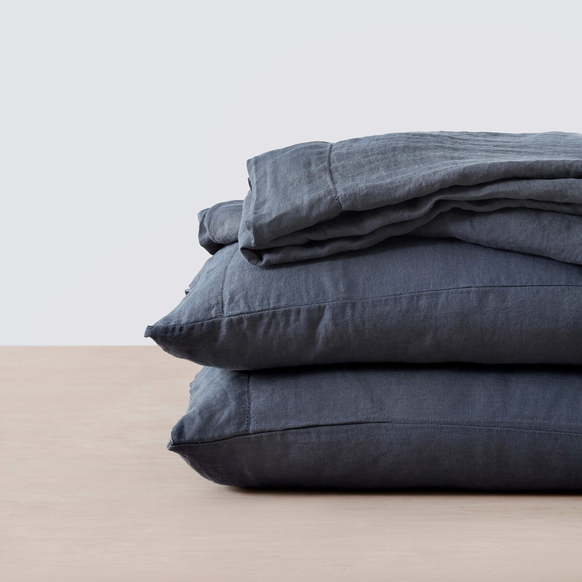 Refined Contemporary Linen Decorative Pillow - Image 30