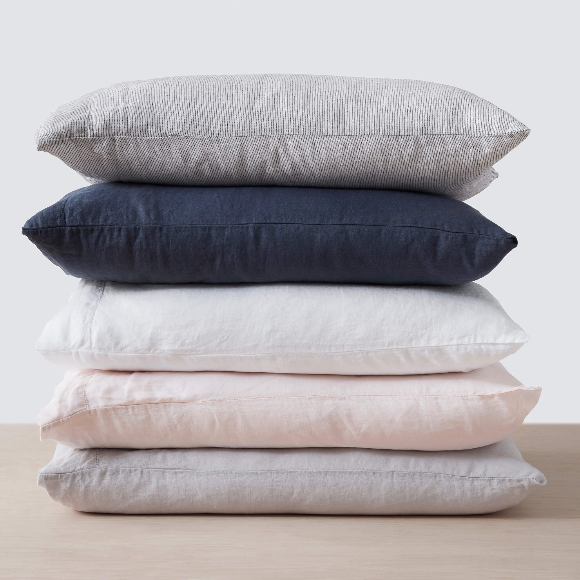 Refined Contemporary Linen Decorative Pillow - Image 33