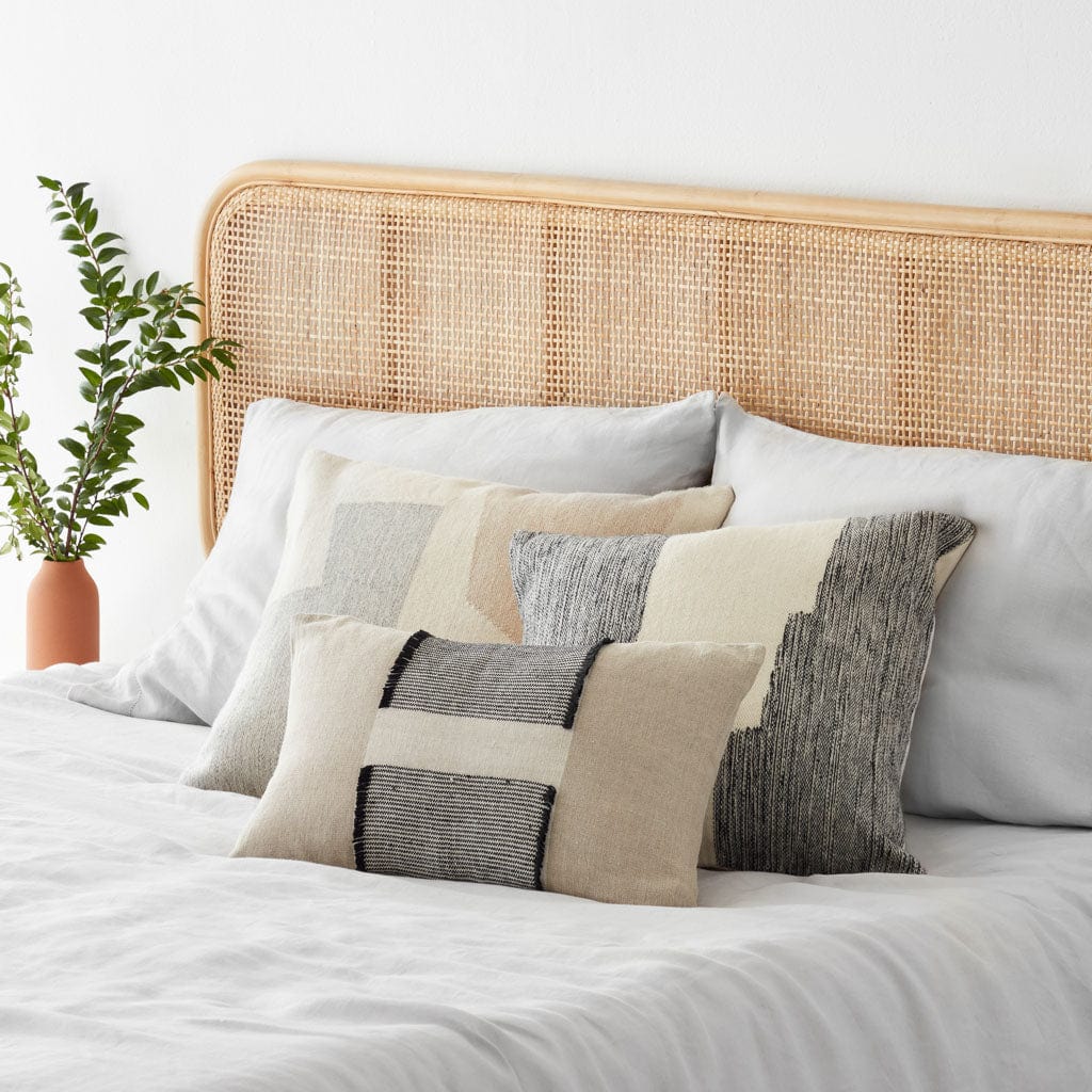 Minimal Balanced Woven Decorative Pillow - Image 5