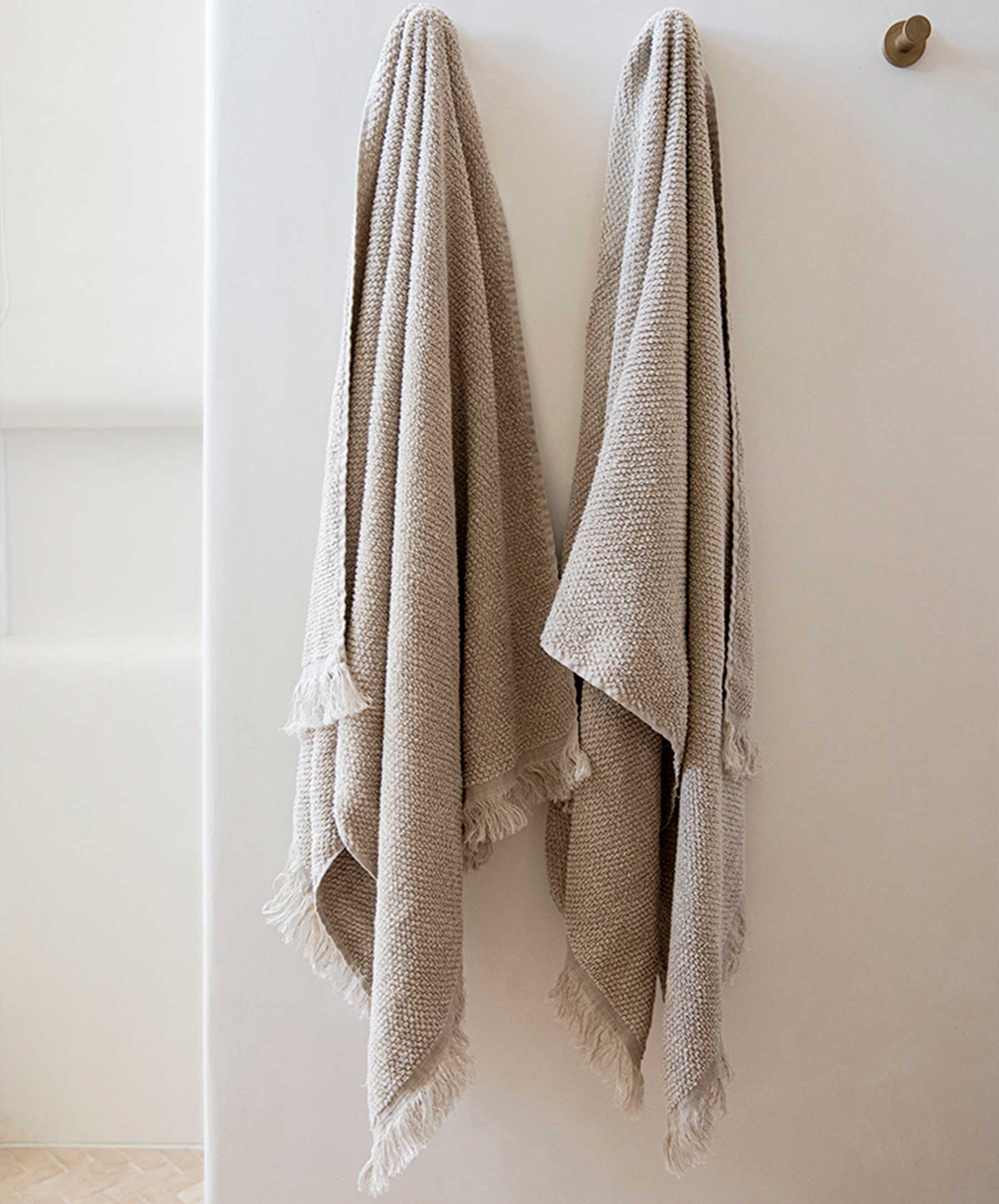 Natural Linen Bathroom Towel Set Collection - Image 3
