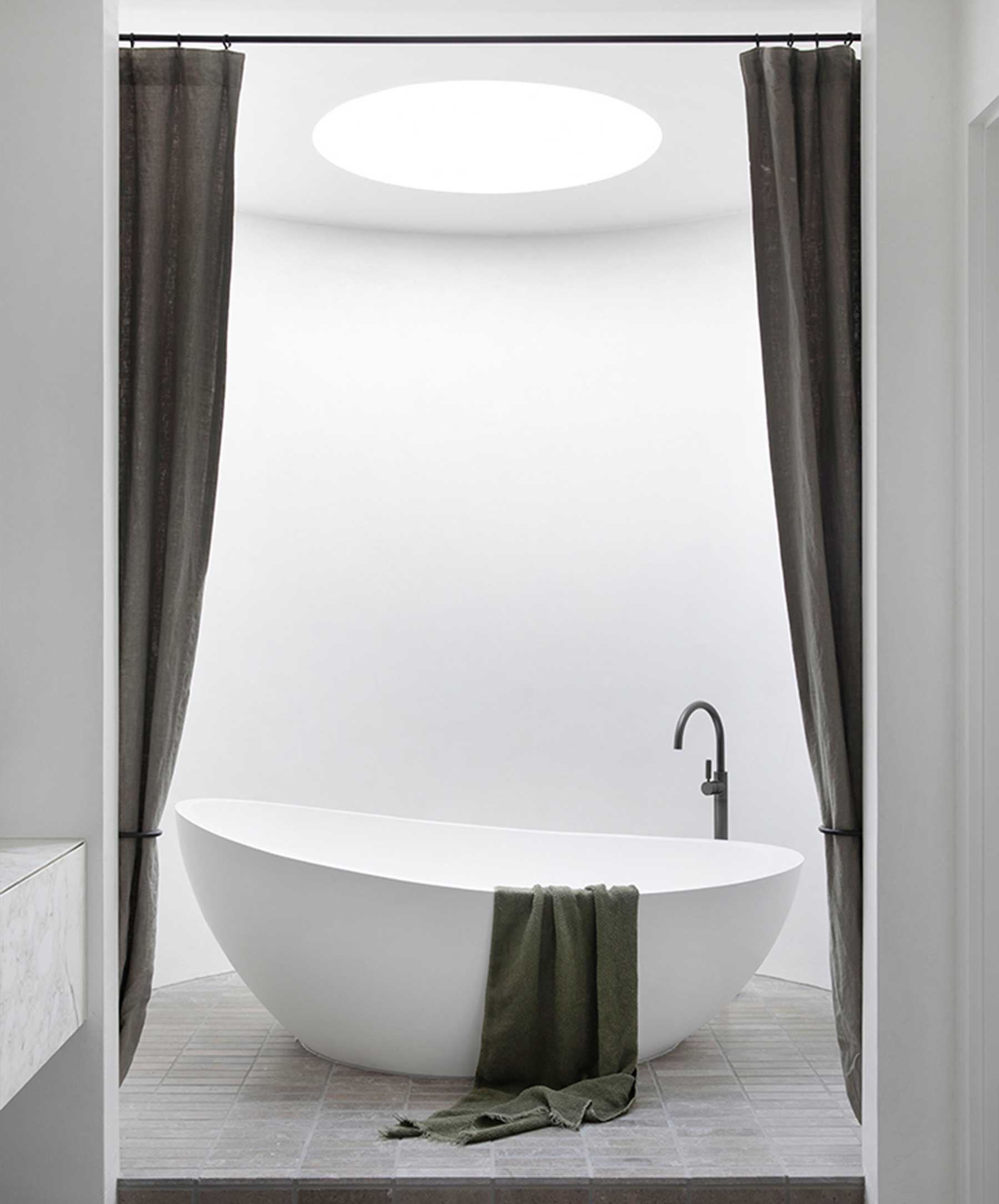 Forest Linen Absorbent Everyday Bath Towel - Image 4