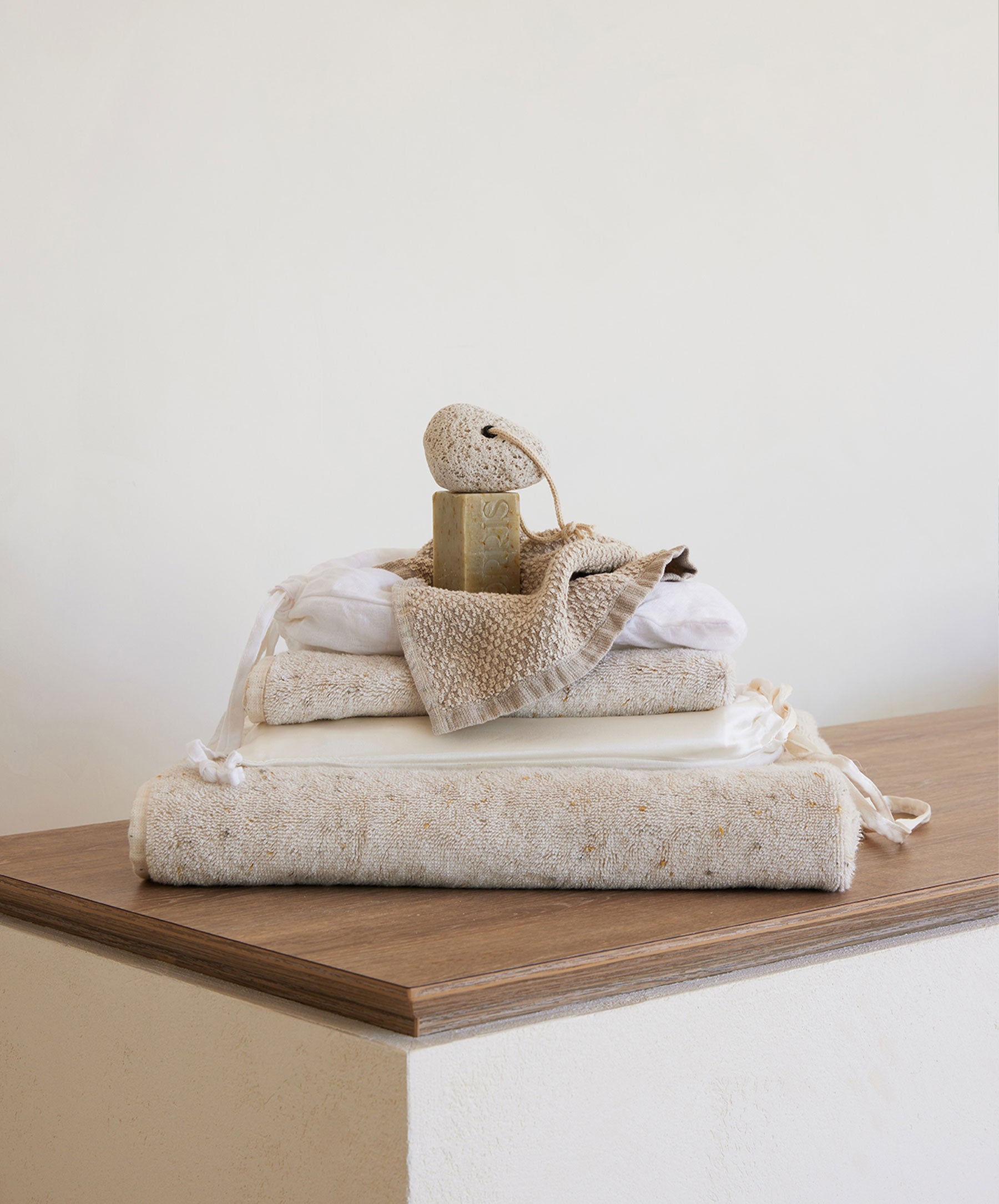 Natural Pure Linen Everyday Bath Washcloth - Image 2