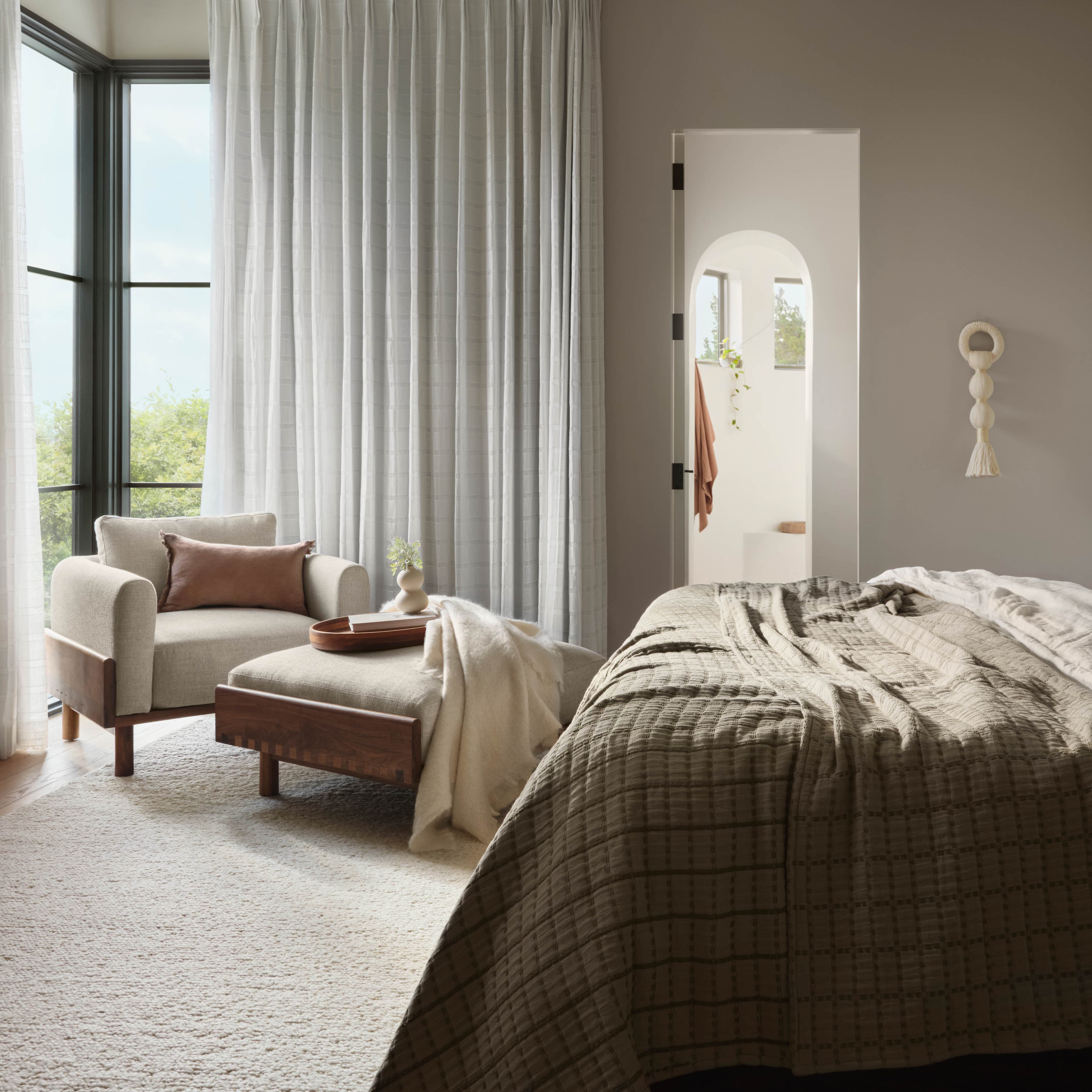Contemporary Handwoven Wool Area Rug - Image 5