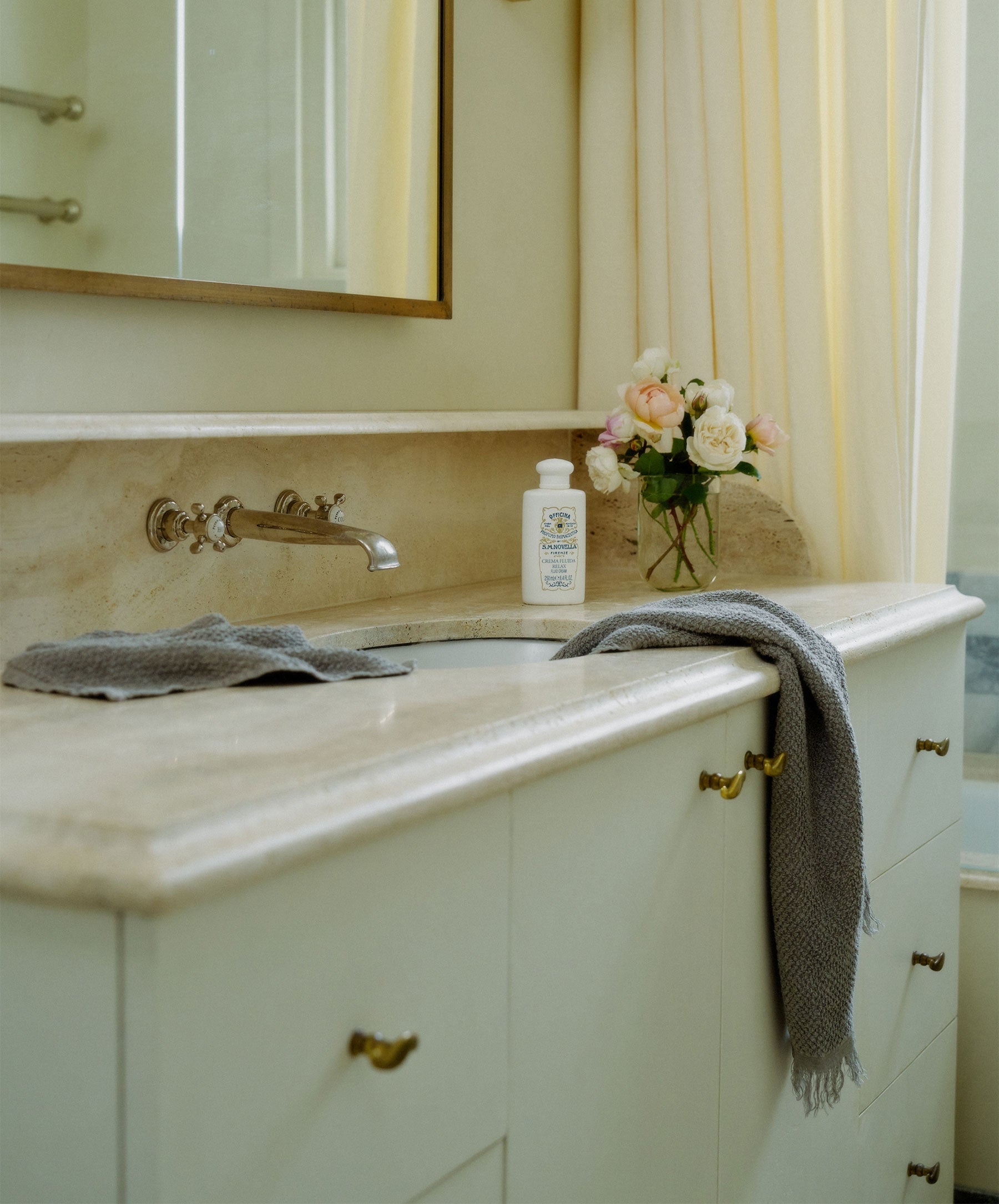 Pebble Linen Absorbent Everyday Hand Towel - Image 2
