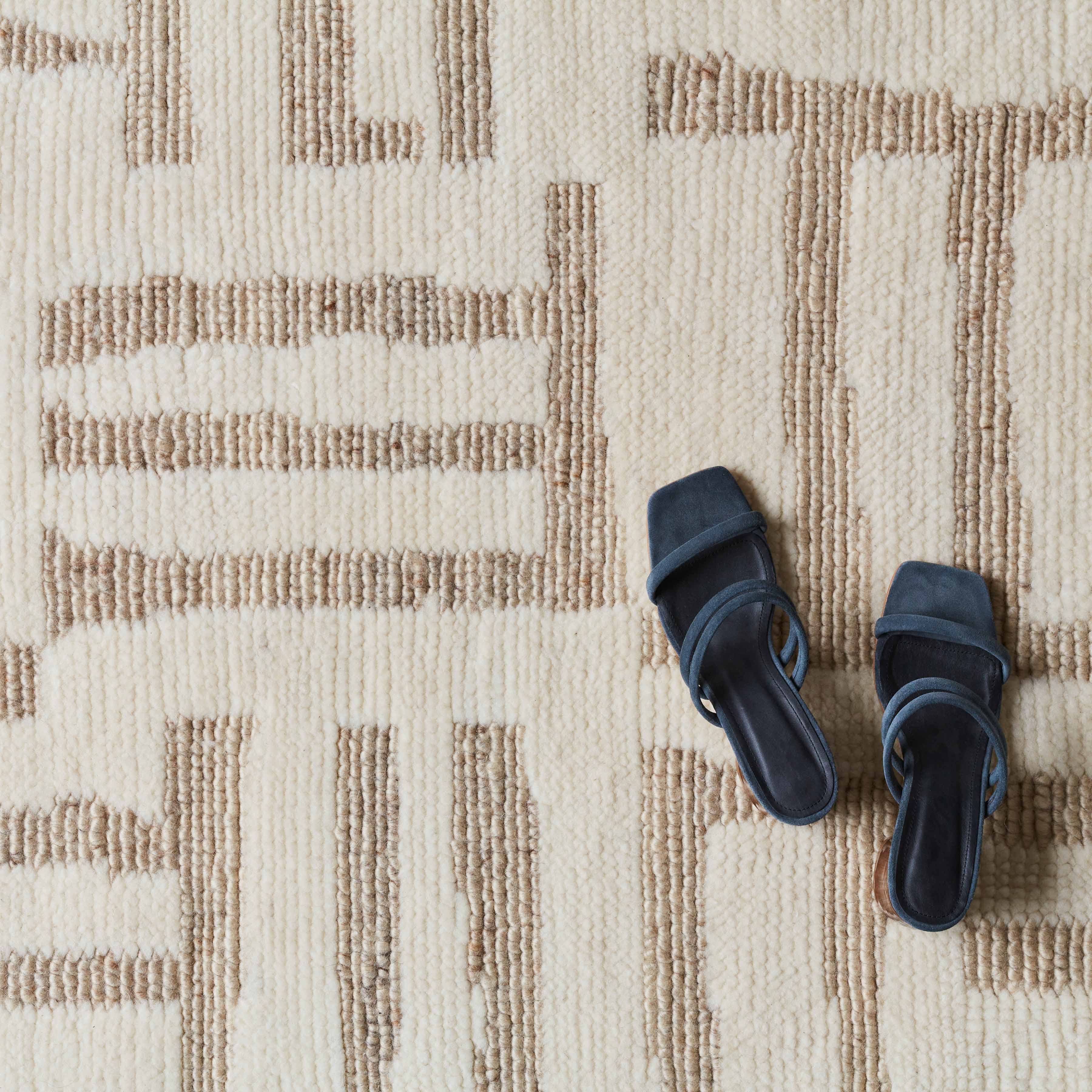 Artisan Woven Wool Area Rug - Image 3