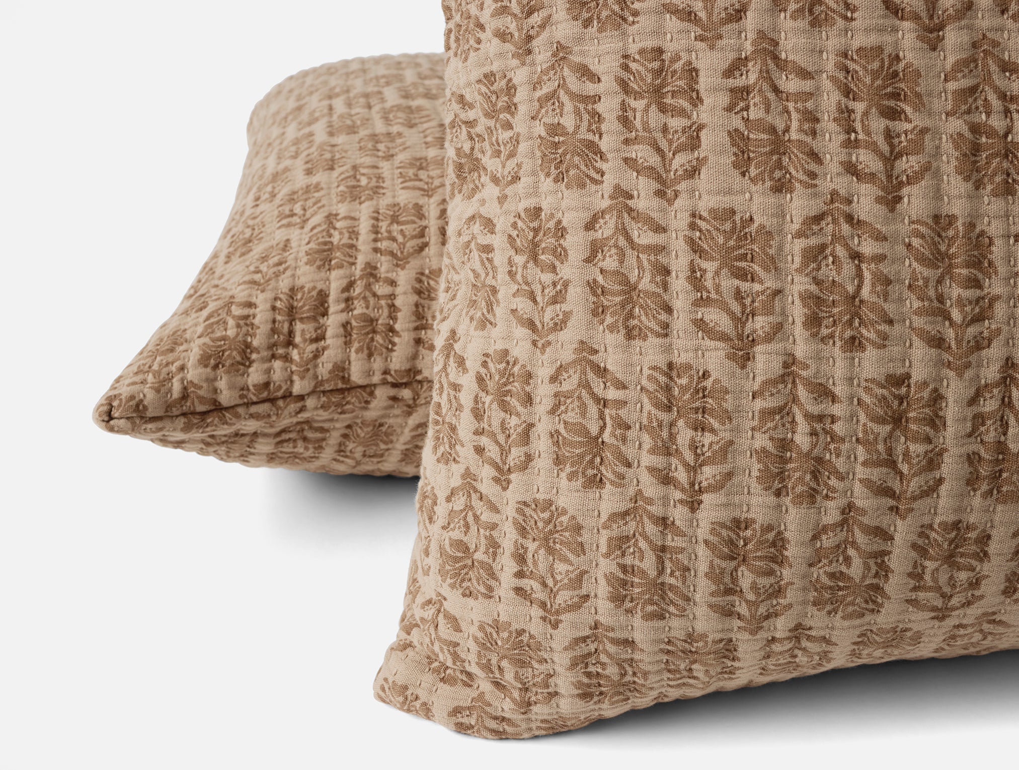 Fawn Textured Textile Pillow Sham for Everyday Comfort - Image 3