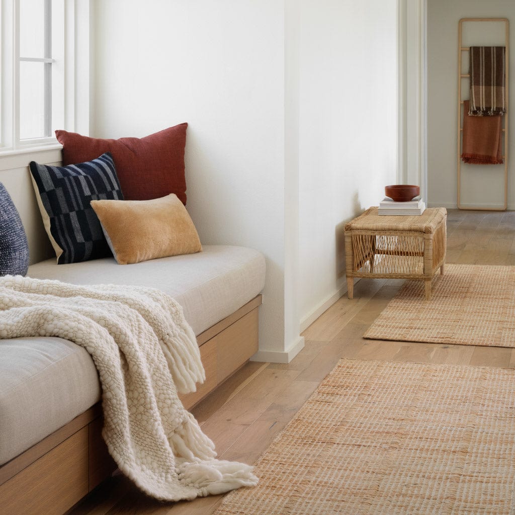 Minimal Handwoven Jute Accent Rug - Image 10