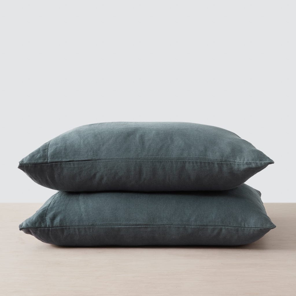 Refined Contemporary Linen Decorative Pillow - Image 2