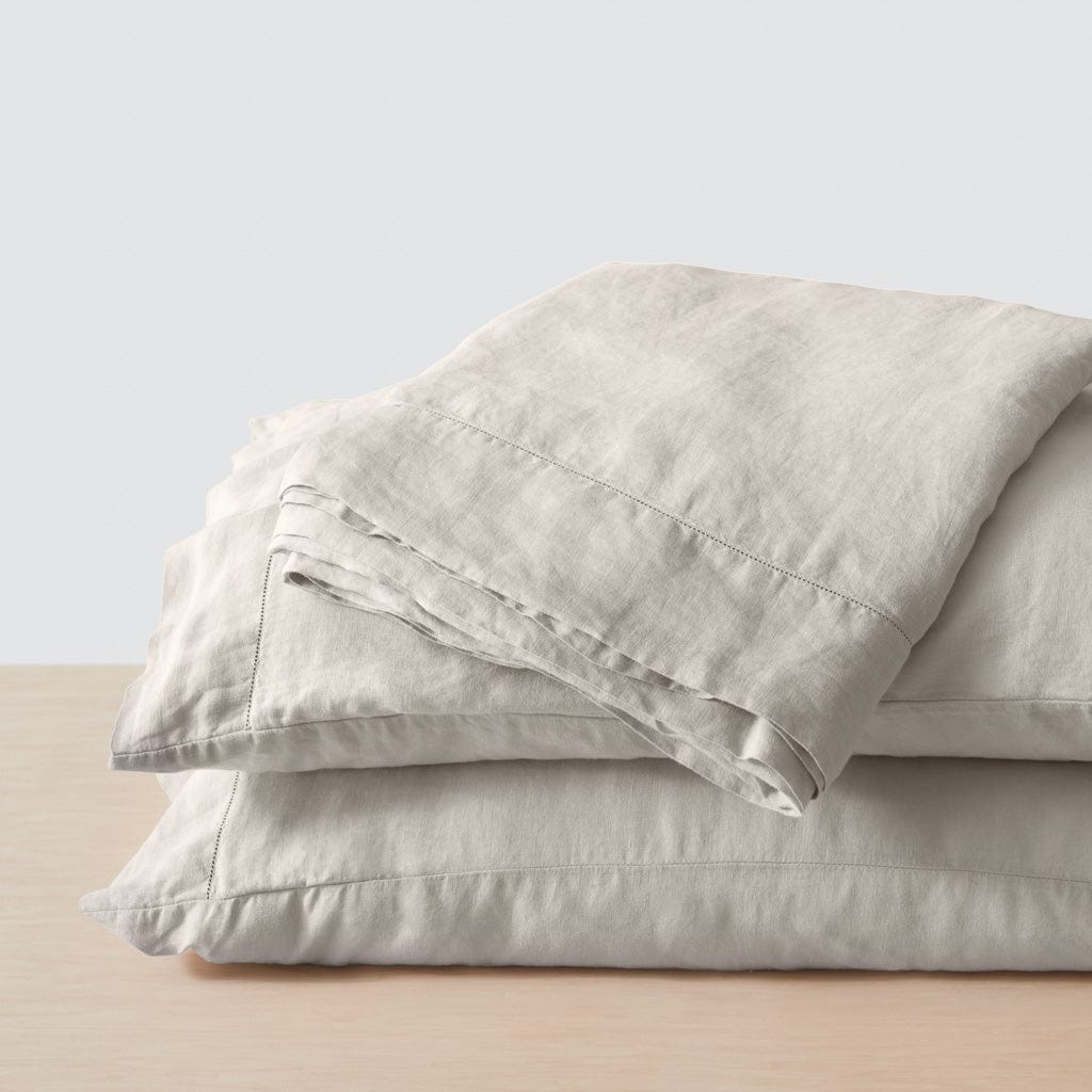Refined Contemporary Linen Decorative Pillow - Image 92