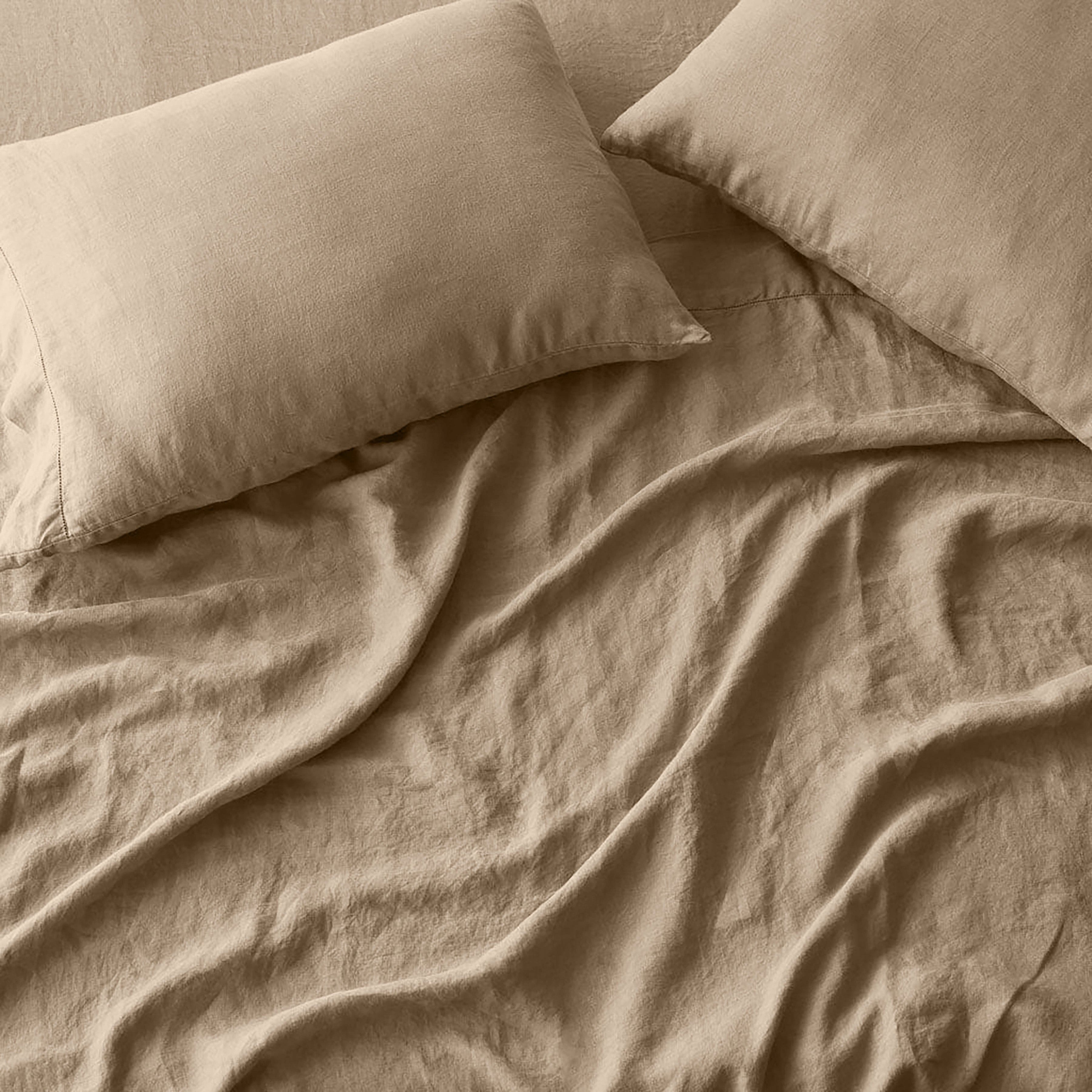 Refined Contemporary Linen Decorative Pillow - Image 5