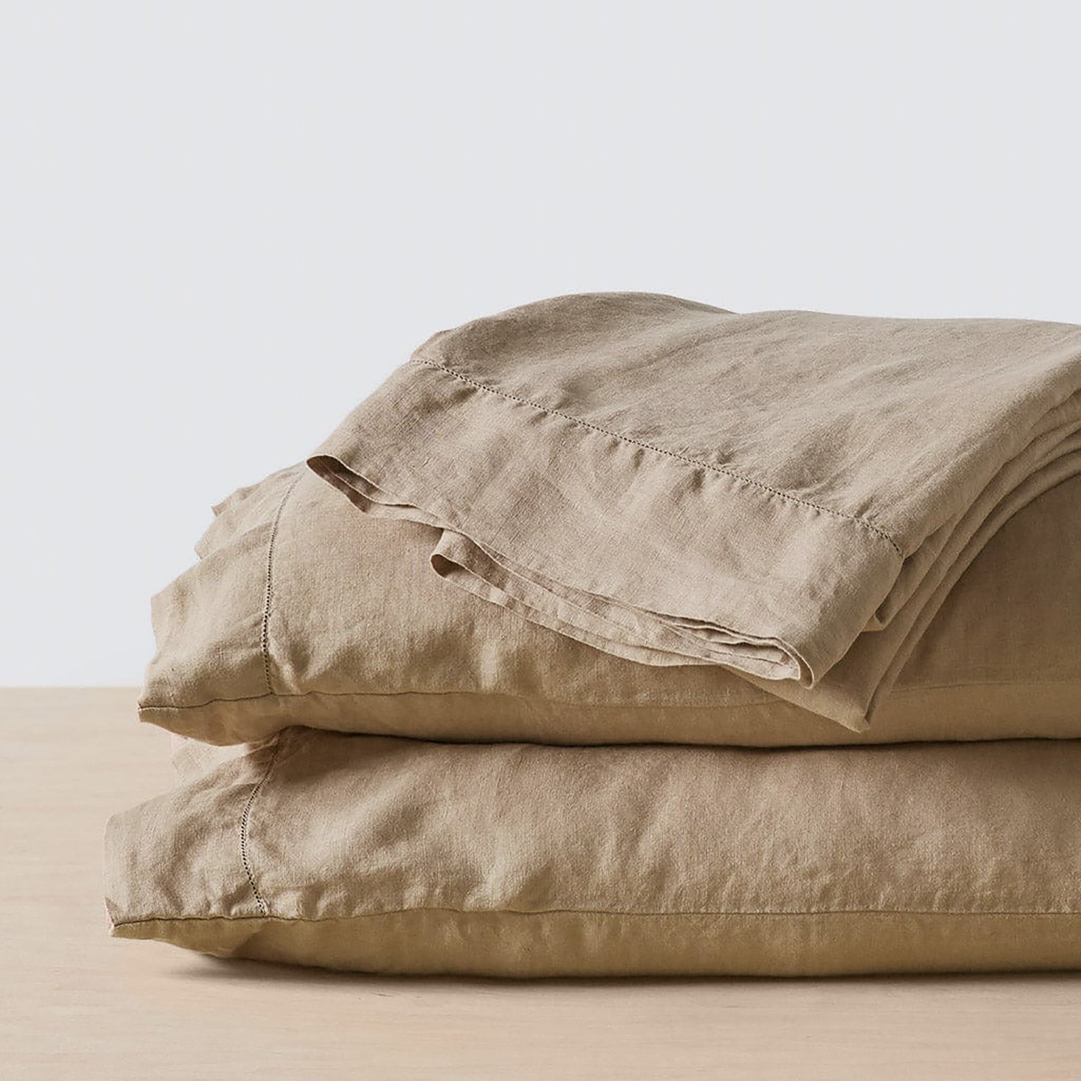 Refined Contemporary Linen Decorative Pillow - Image 7