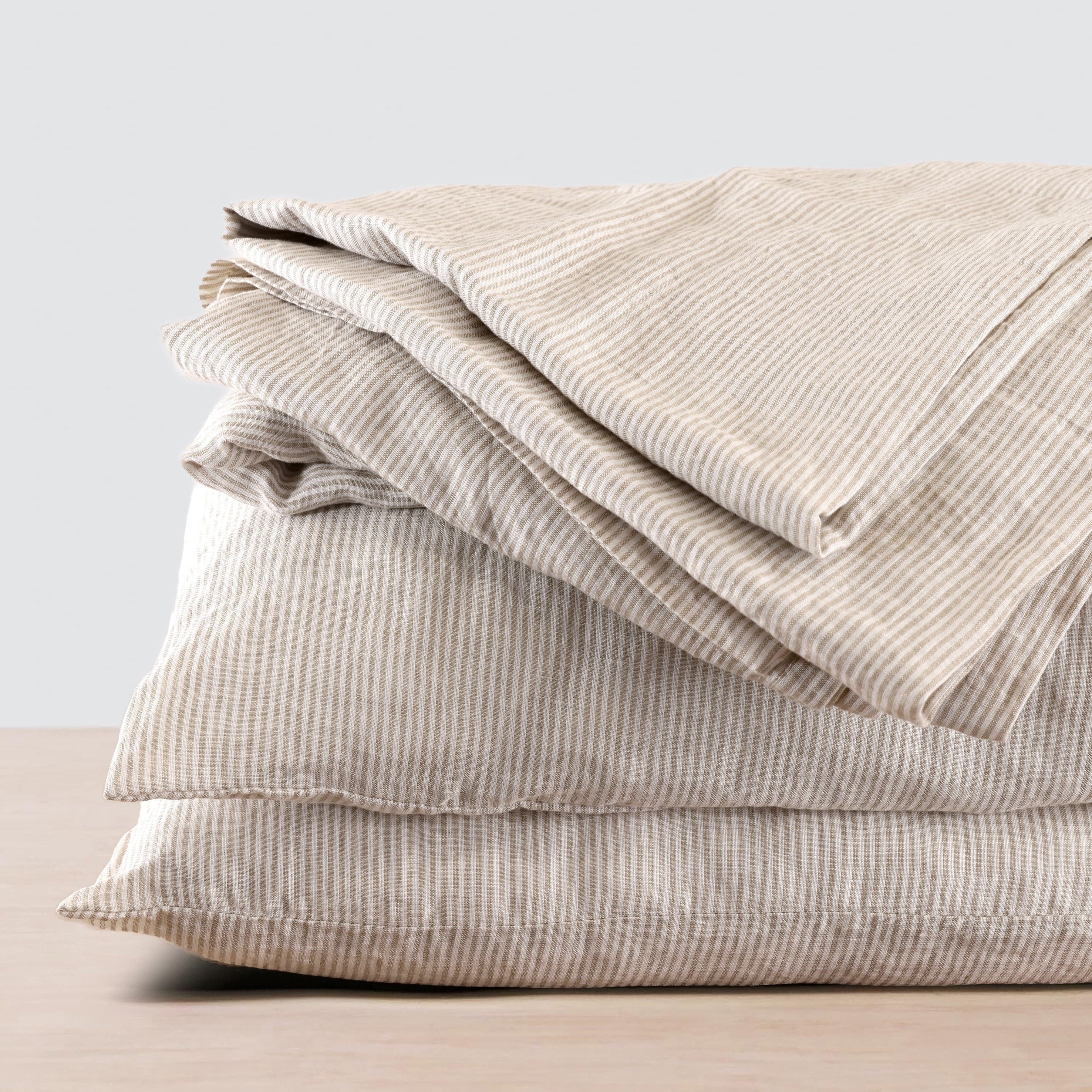 Refined Contemporary Linen Decorative Pillow - Image 144
