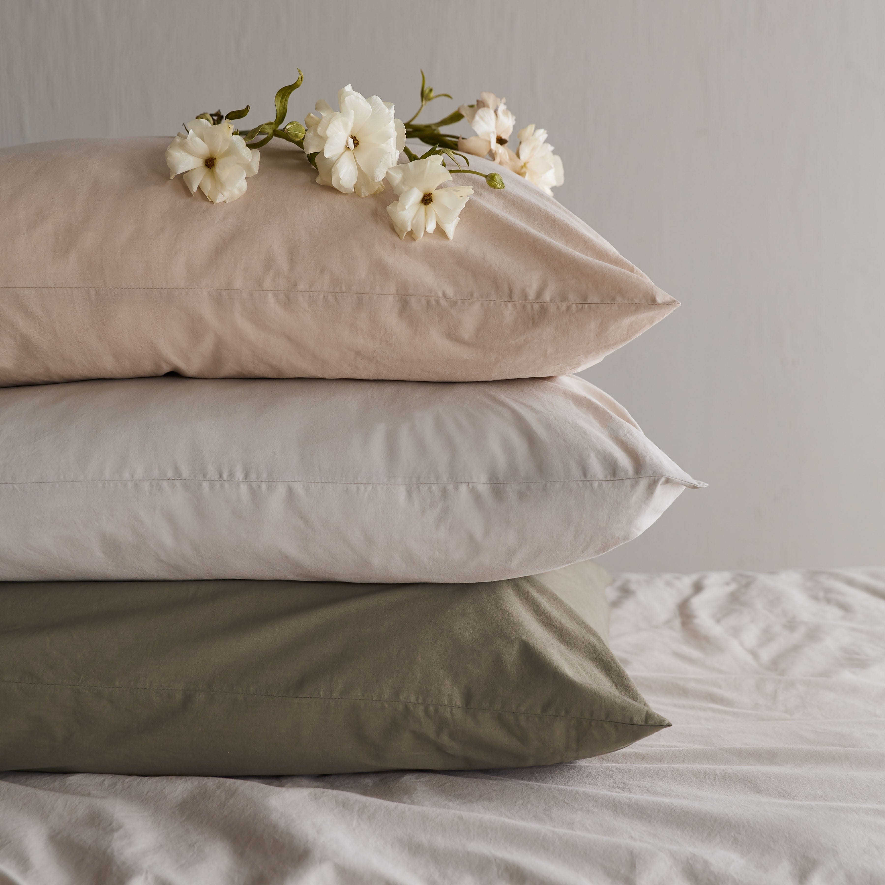 Refined Balanced Woven Decorative Pillow - Image 4