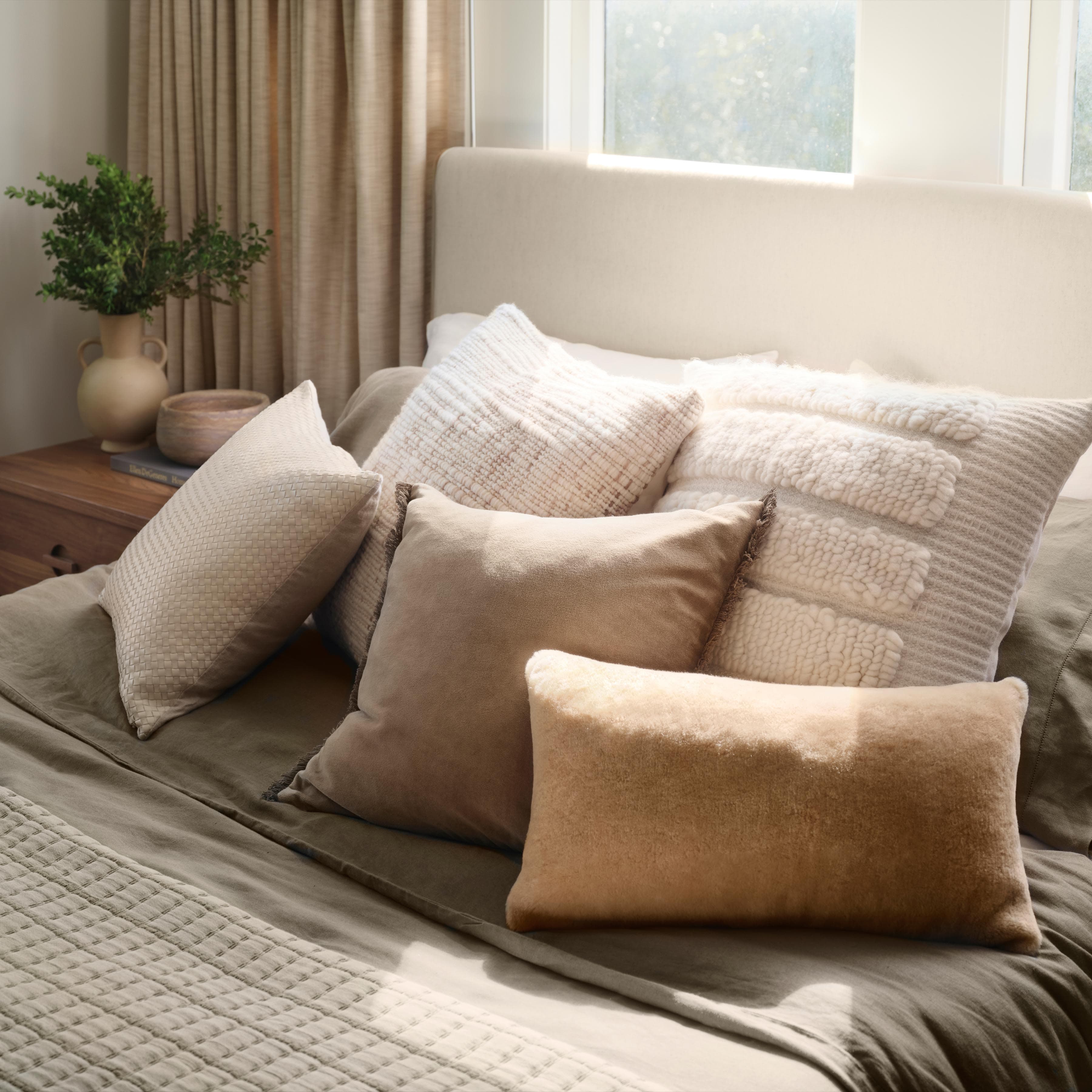 Refined Classic Woven Decorative Pillow - Image 2