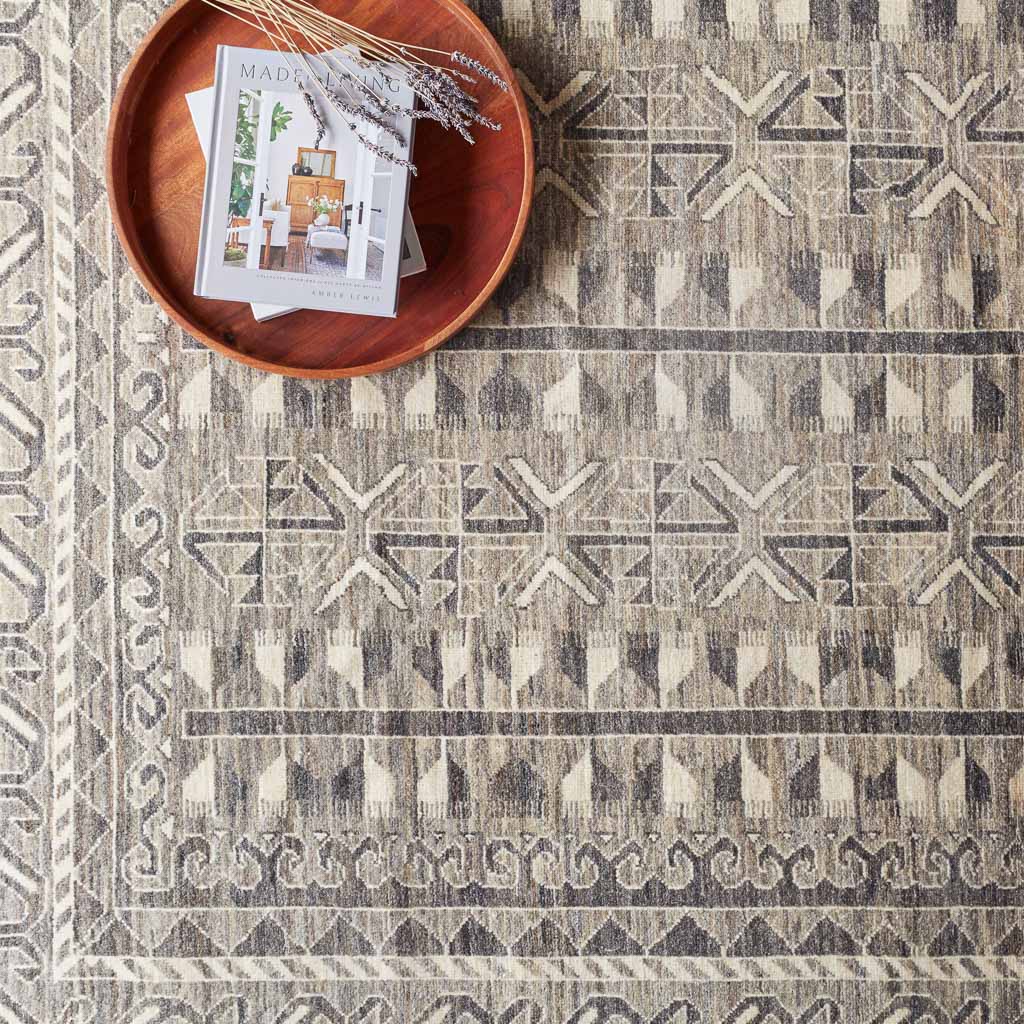 Artisan Hand-Knotted Area Rug in Charcoal - Image 2
