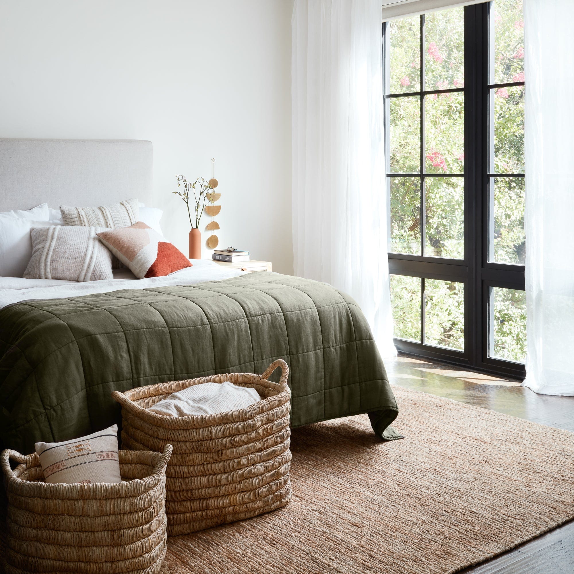 Subtle Handwoven Jute Area Rug in Natural - Image 3
